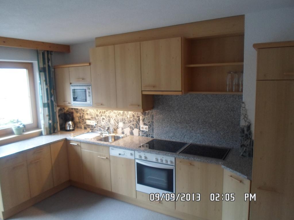 Haus Kroell Elisabeth Apartment Zell am Ziller Bilik gambar