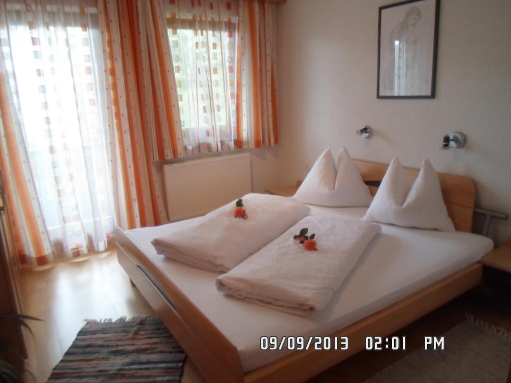Haus Kroell Elisabeth Apartment Zell am Ziller Bilik gambar